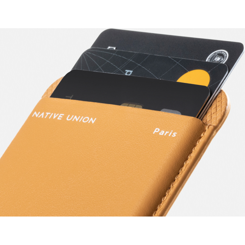 Чехол для пластиковых карт Native Union,(RE)CLASSIC CARD WALLET цвет: крафт